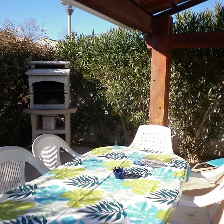 Les Amandines Holiday home