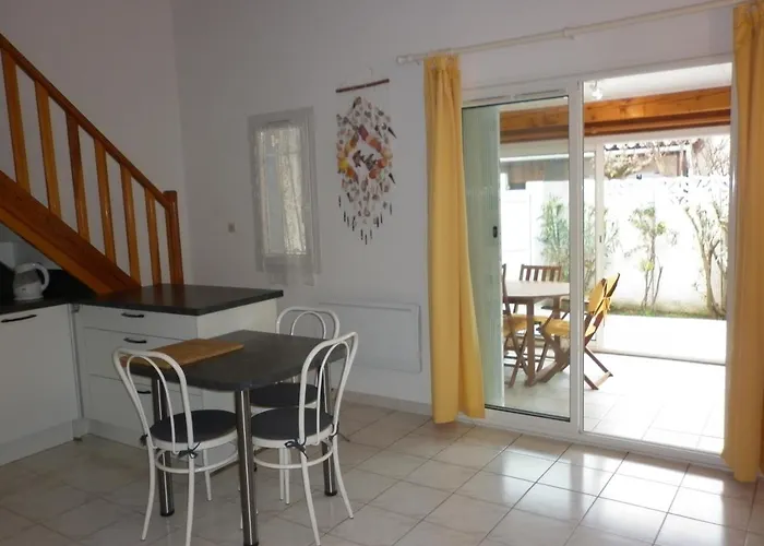 Les Amandines * Agde